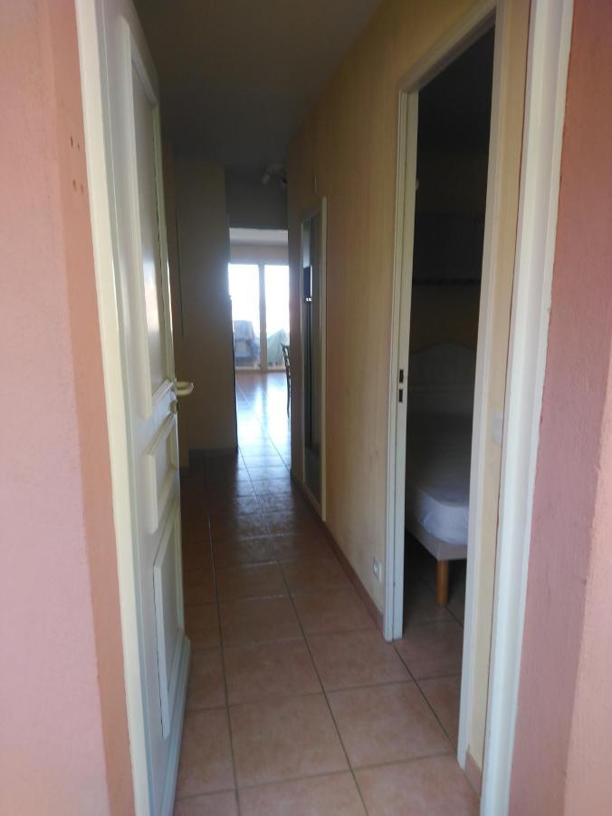 Coudouliere Vue Mer Et Port Apartamento Six-Fours-les-Plages Exterior foto
